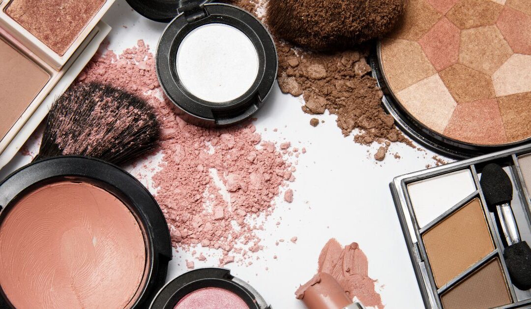 How to Prevent Makeup from Melting in Humidity: Pro Tips for a Flawless All-Day Look